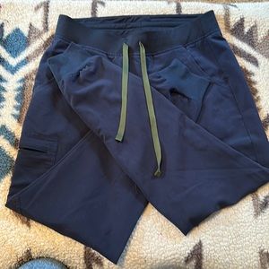 Figs quiet navy joggers